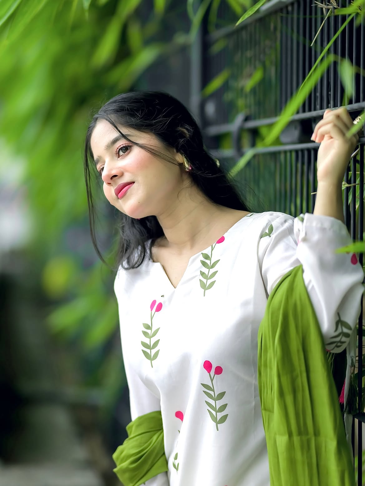 Cotton Comfort Farshi Set – Pure Cambric Elegance